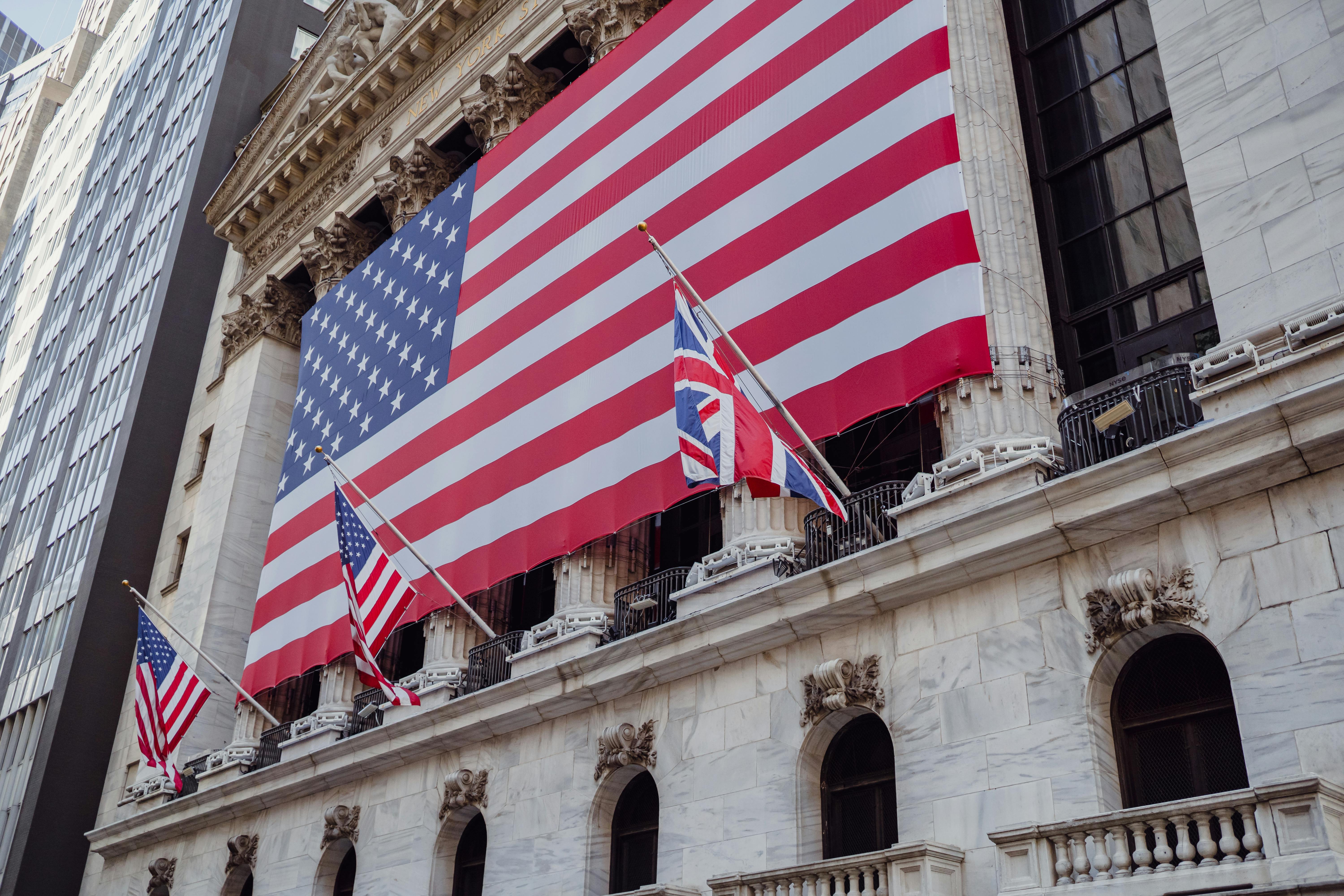 40 bilionów dolarów długu USA. Pierre Lassonde szokuje Wall Street prognozą dla złota